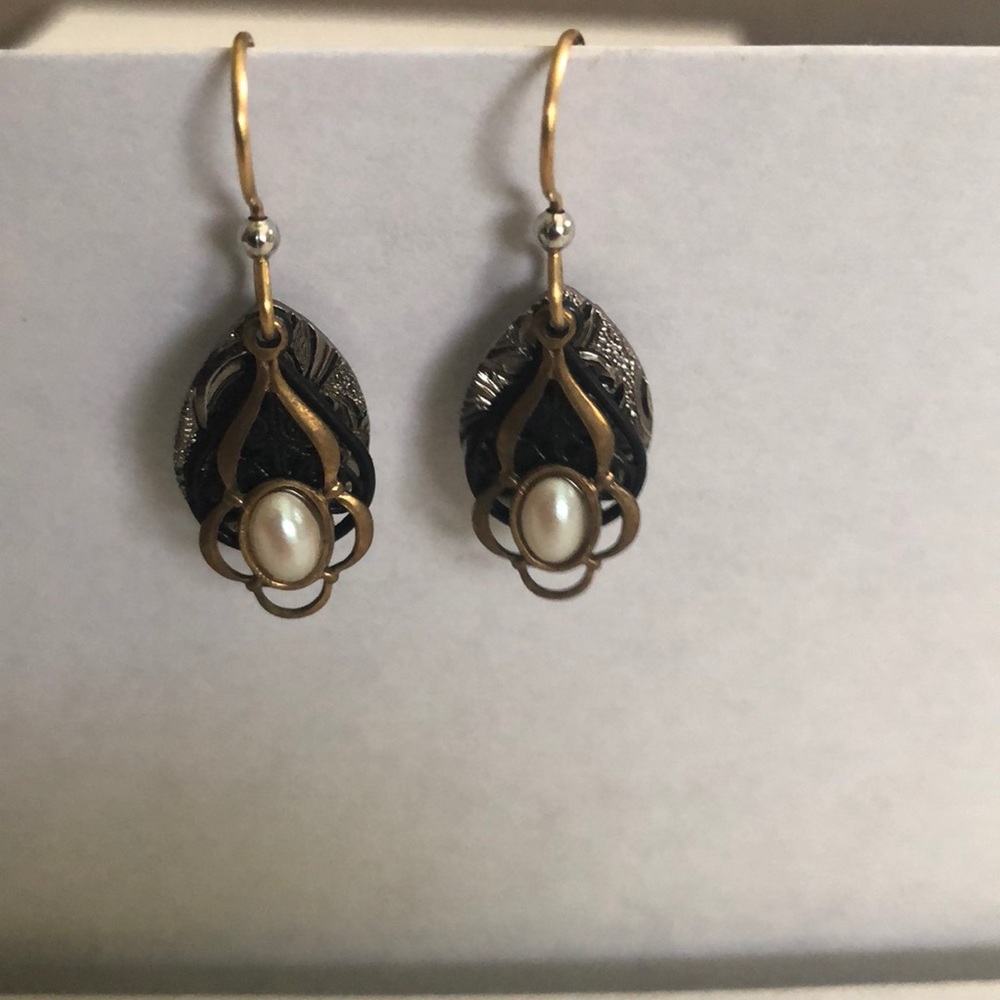 Gold and Pearl Art Deco Earrings